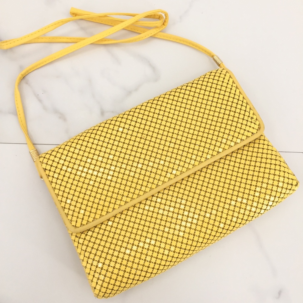 Like New Whiting  Davis yellow metal mesh clutch